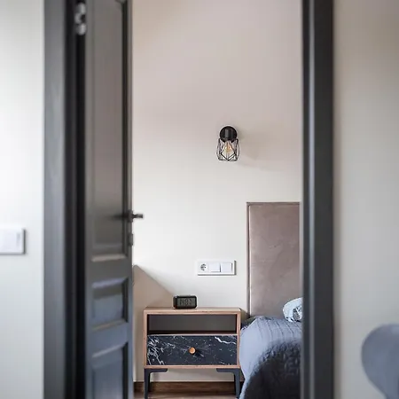 Cozy Central Attic Self Check In Vilnius Exterior photo