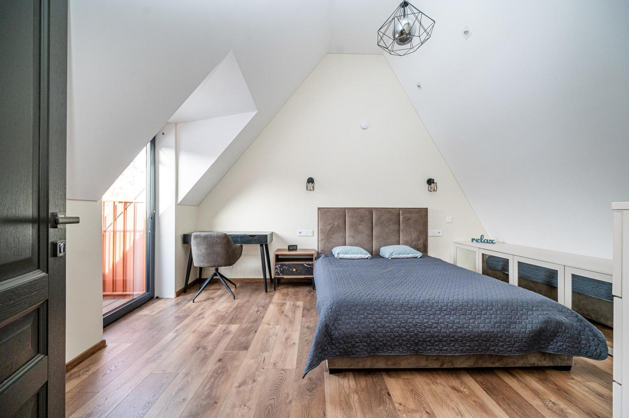 Íbúð Cozy Attic Self Check In Vilnius